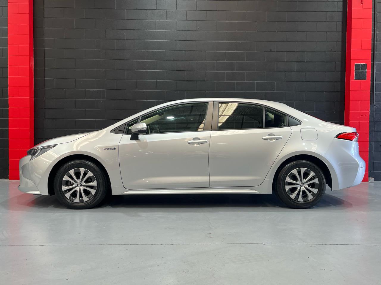 2021 TOYOTA Corolla