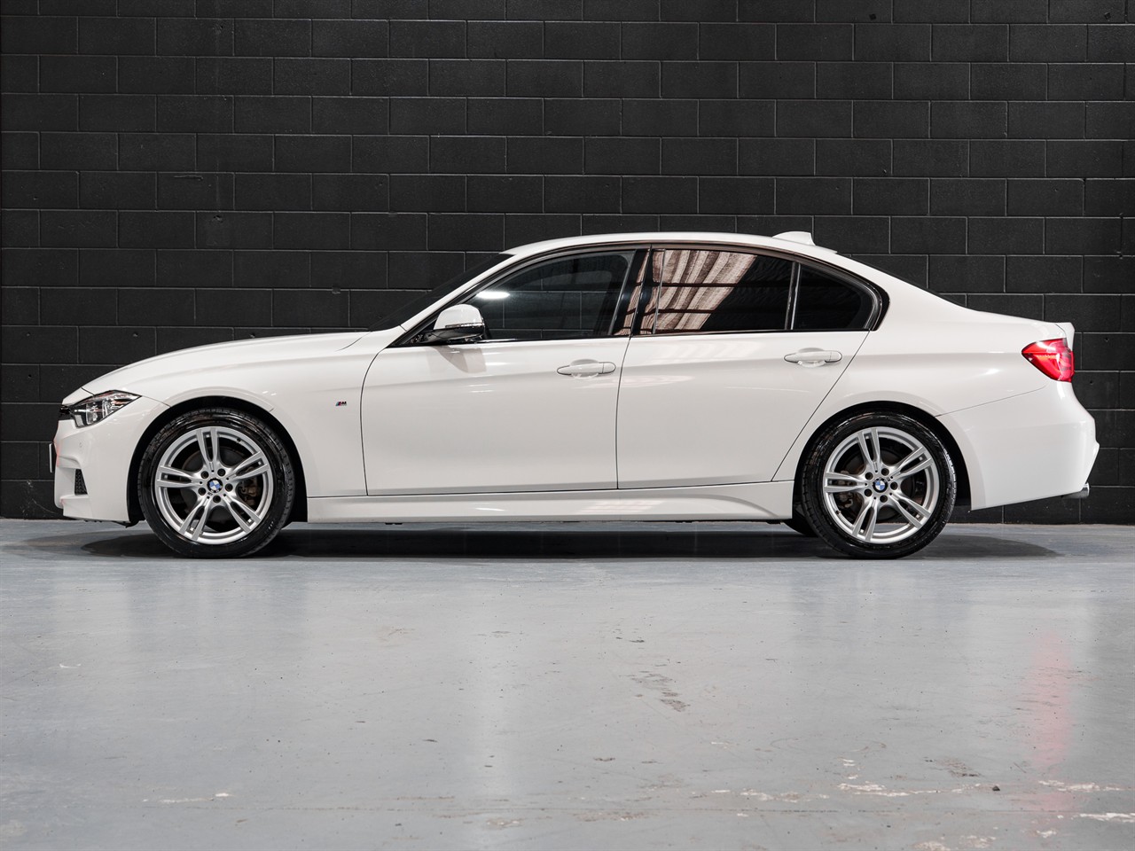 2018 BMW 320I