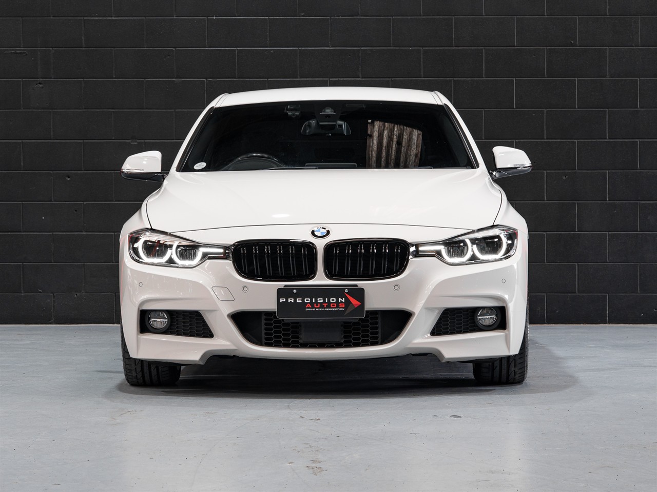 2018 BMW 320I