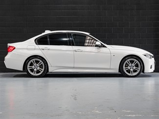 2018 BMW 320I - Thumbnail