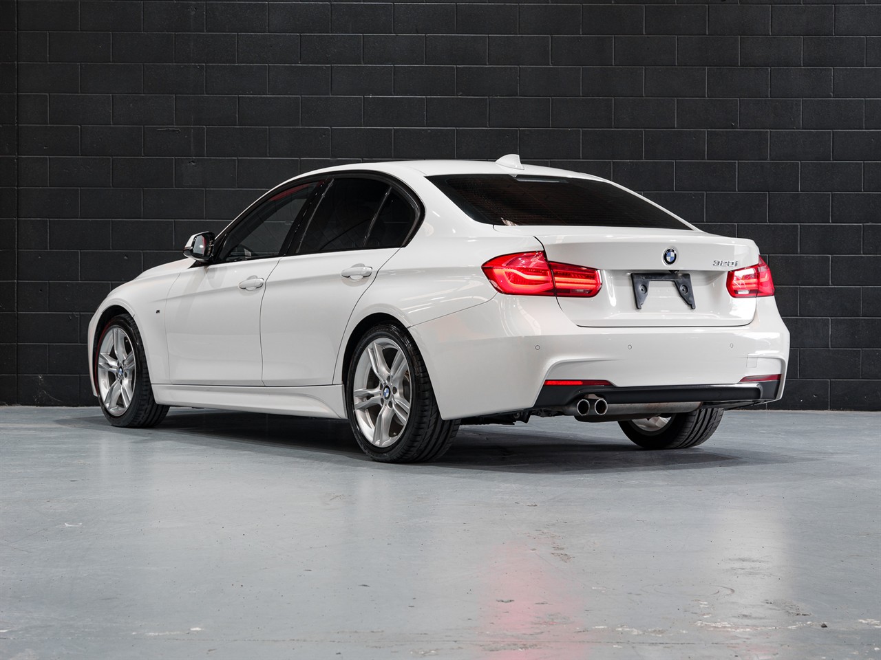 2018 BMW 320I