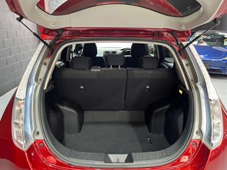 2015 Nissan Leaf - Thumbnail