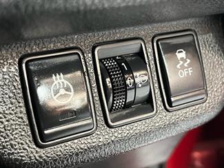 2015 Nissan Leaf - Thumbnail
