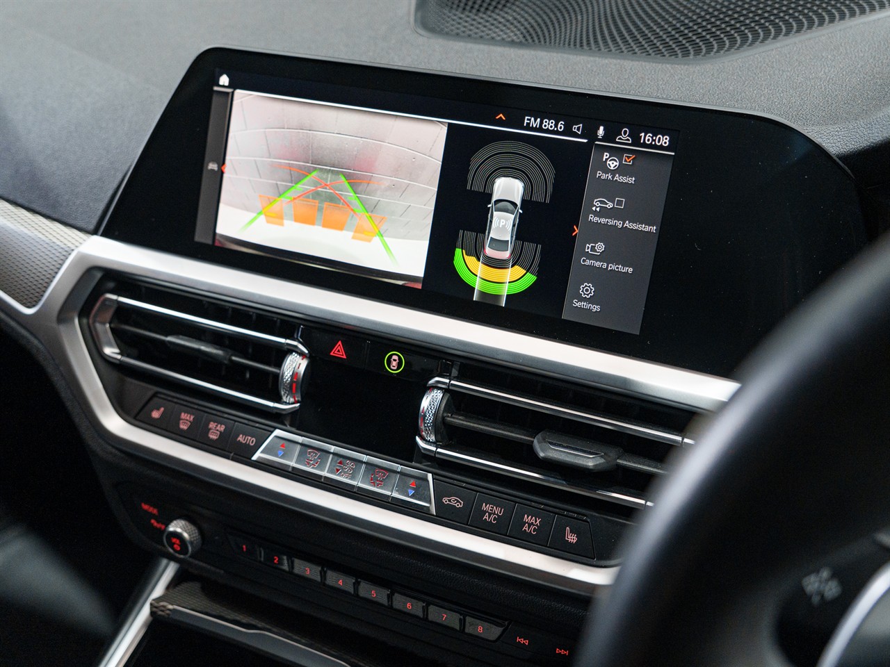 2019 BMW 320I