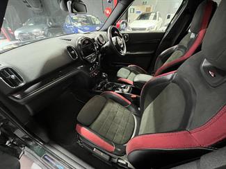 2017 Mini Countryman - Thumbnail