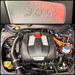 2013 Porsche Panamera - Thumbnail