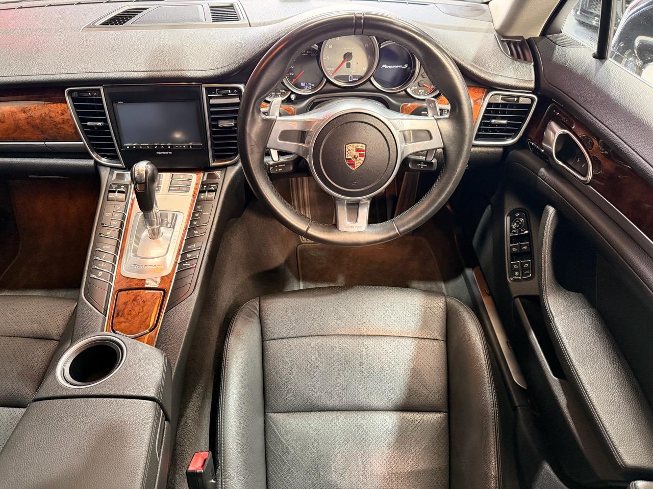 2013 Porsche Panamera
