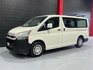 2020 TOYOTA Hiace - Thumbnail