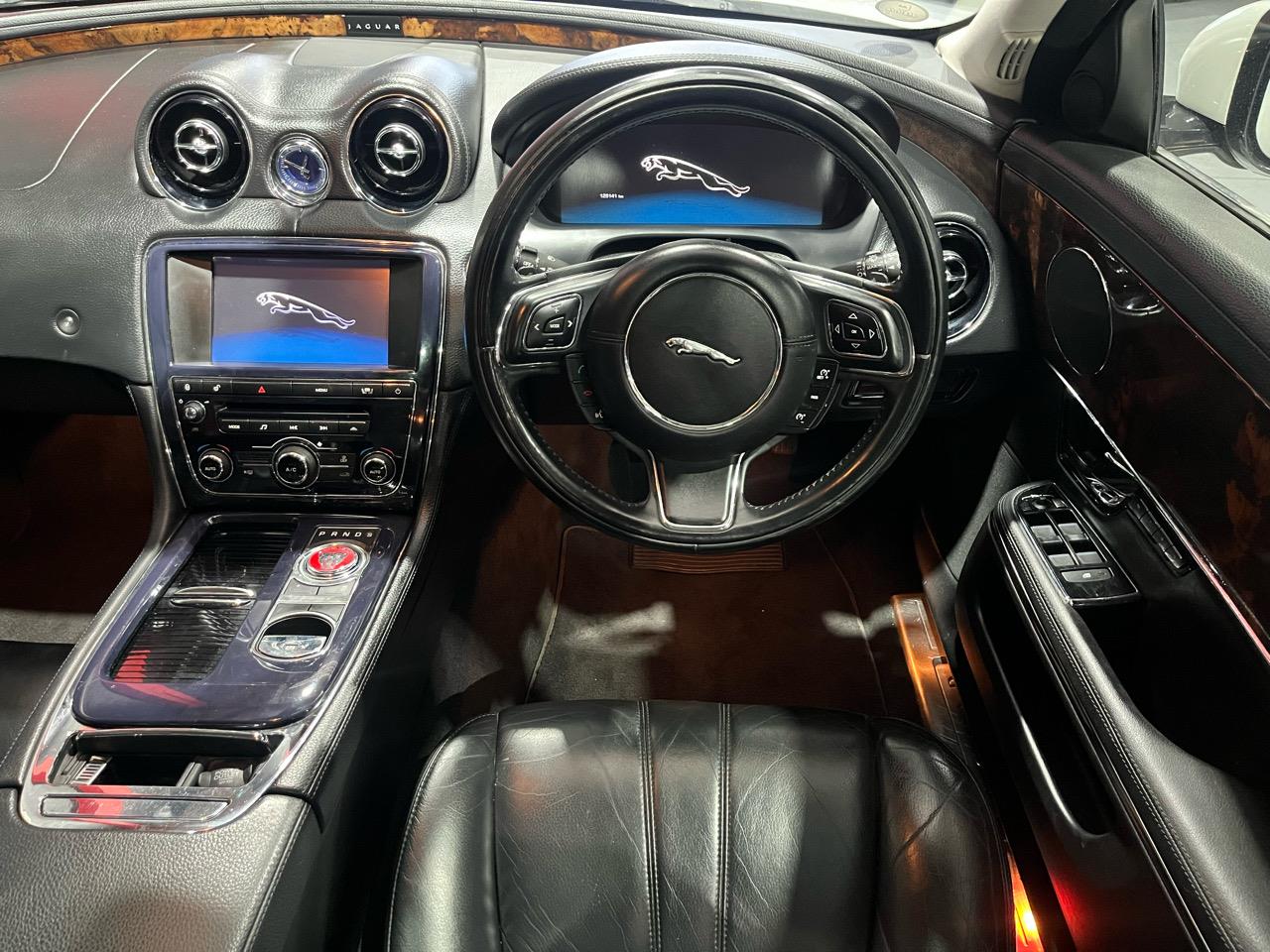 2011 Jaguar Xj