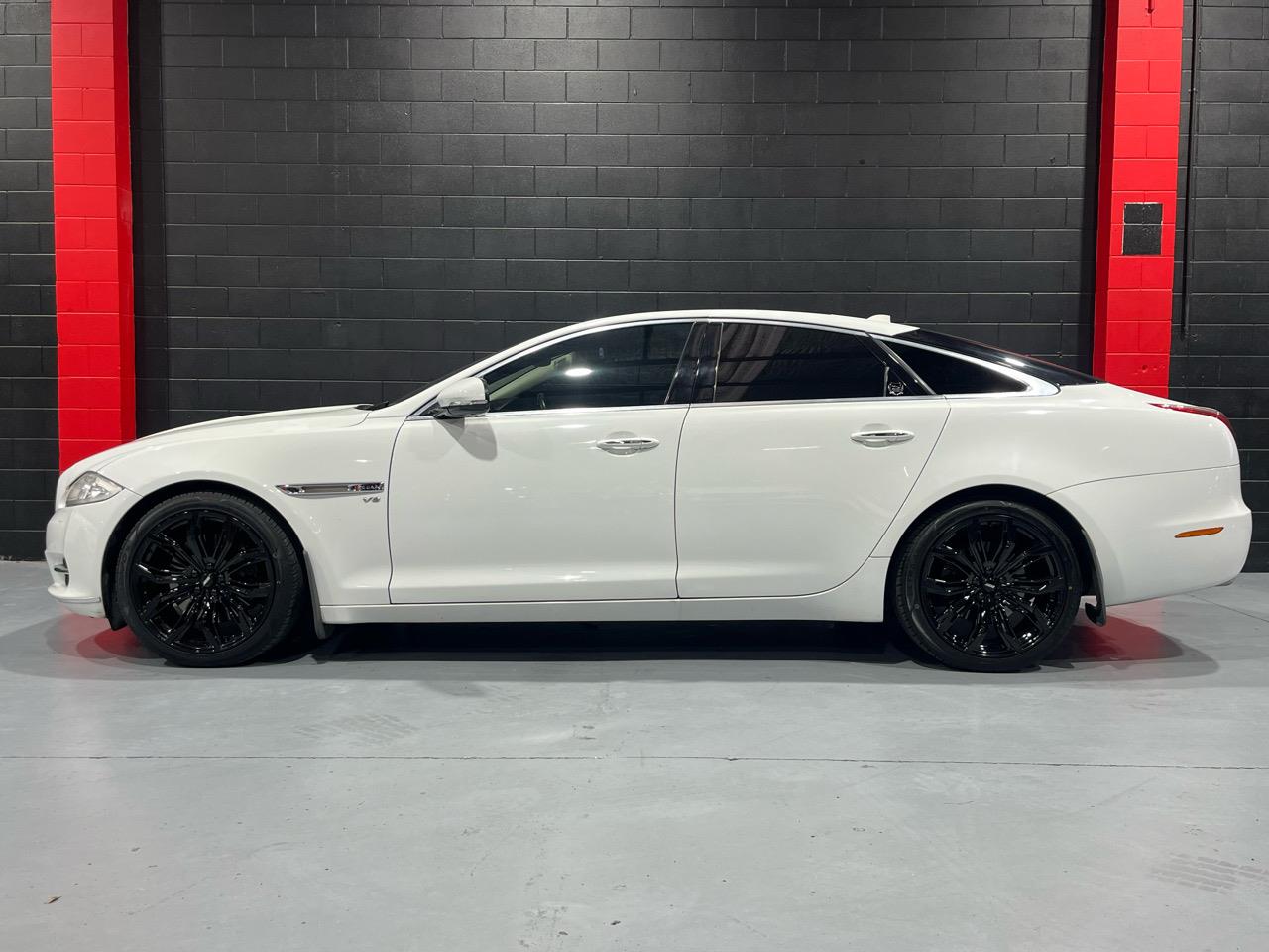 2011 Jaguar Xj