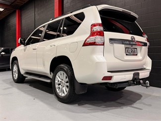 2017 TOYOTA Landcruiser Prado - Thumbnail