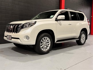 2017 TOYOTA Landcruiser Prado - Thumbnail