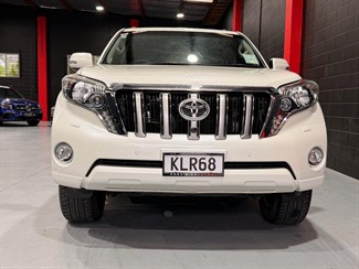 2017 TOYOTA Landcruiser Prado - Thumbnail
