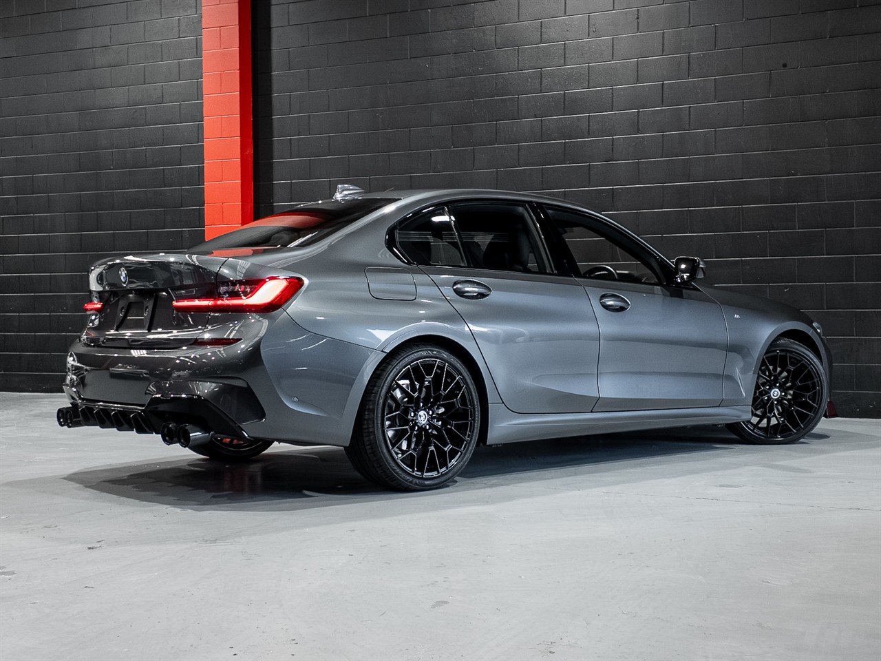 2019 BMW 320I