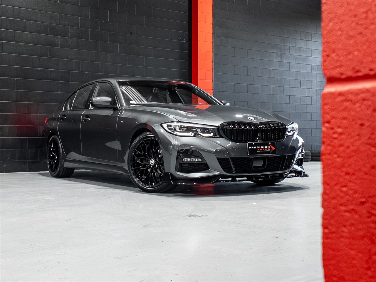 2019 BMW 320I