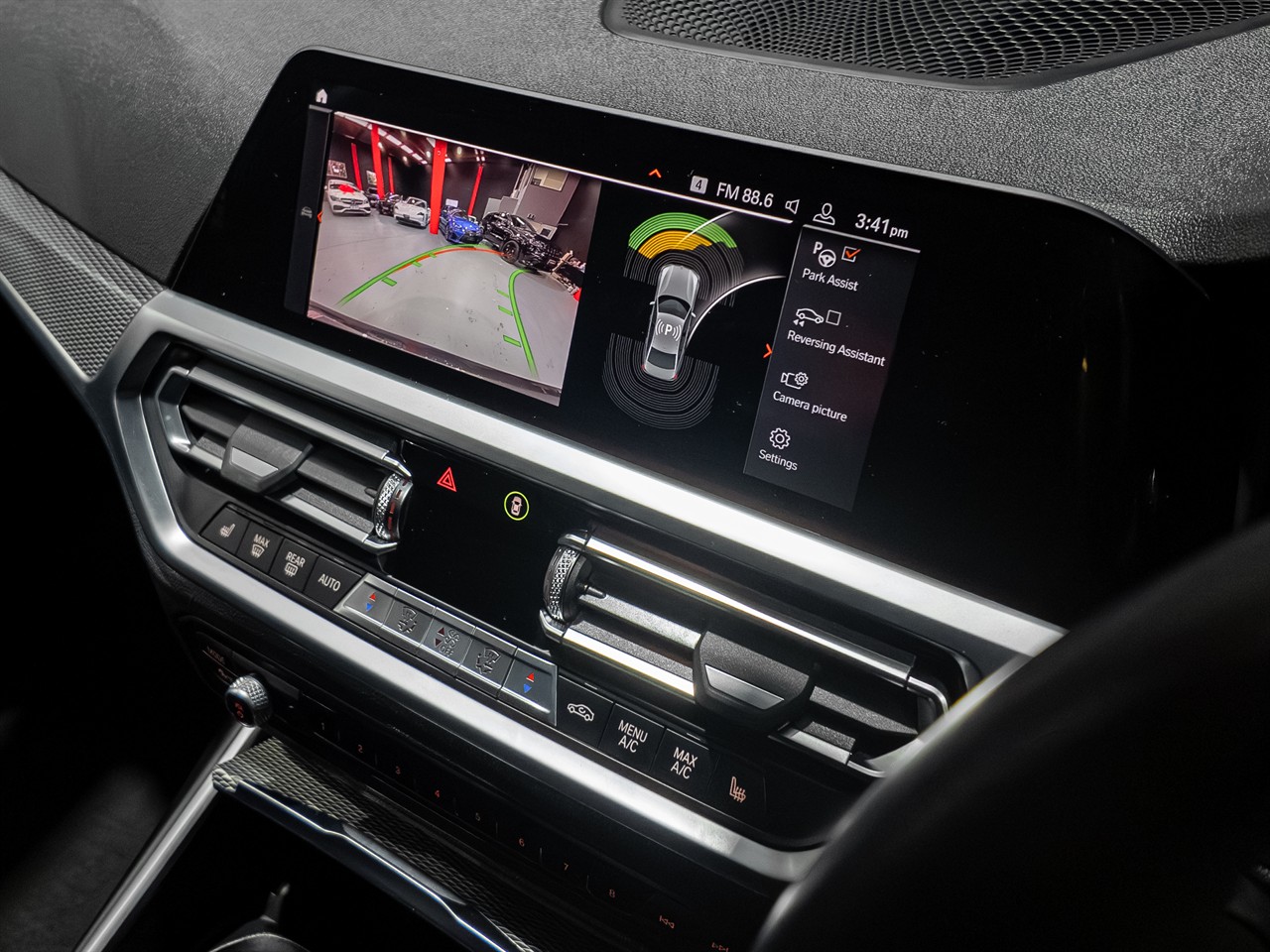 2019 BMW 320I