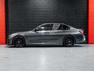 2019 BMW 320I - Thumbnail