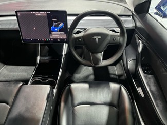 2019 Tesla Model 3 - Thumbnail