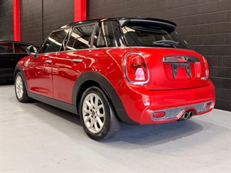 2015 Mini Cooper - Thumbnail