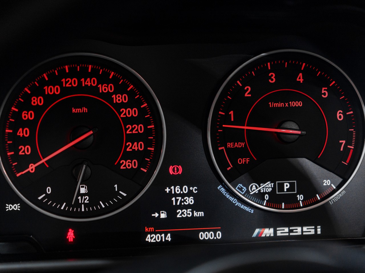 2016 BMW M235i