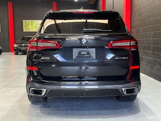 2020 BMW X5 - Thumbnail