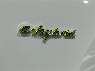 2016 Porsche Cayenne - Thumbnail
