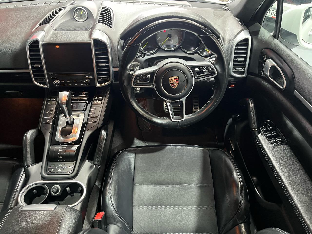 2016 Porsche Cayenne