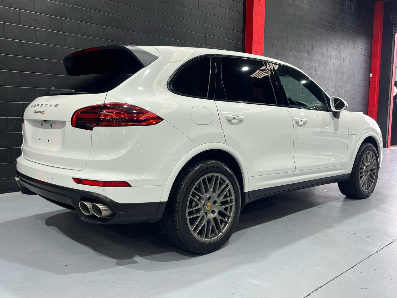 2016 Porsche Cayenne