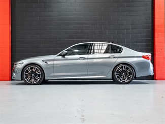 2019 BMW M5 - Thumbnail