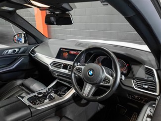 2019 BMW X5 - Thumbnail