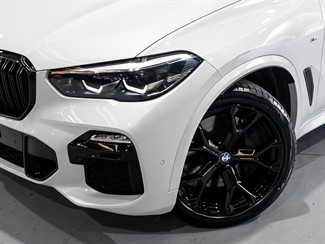 2019 BMW X5 - Thumbnail