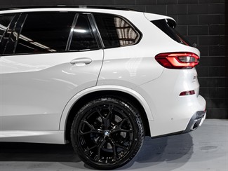 2019 BMW X5 - Thumbnail