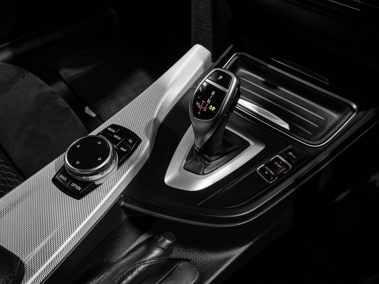 2015 BMW 320I