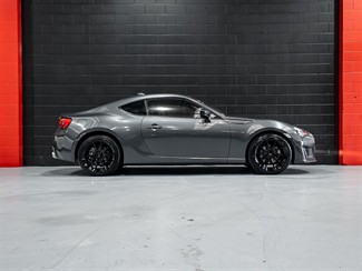 2020 Subaru Brz - Thumbnail
