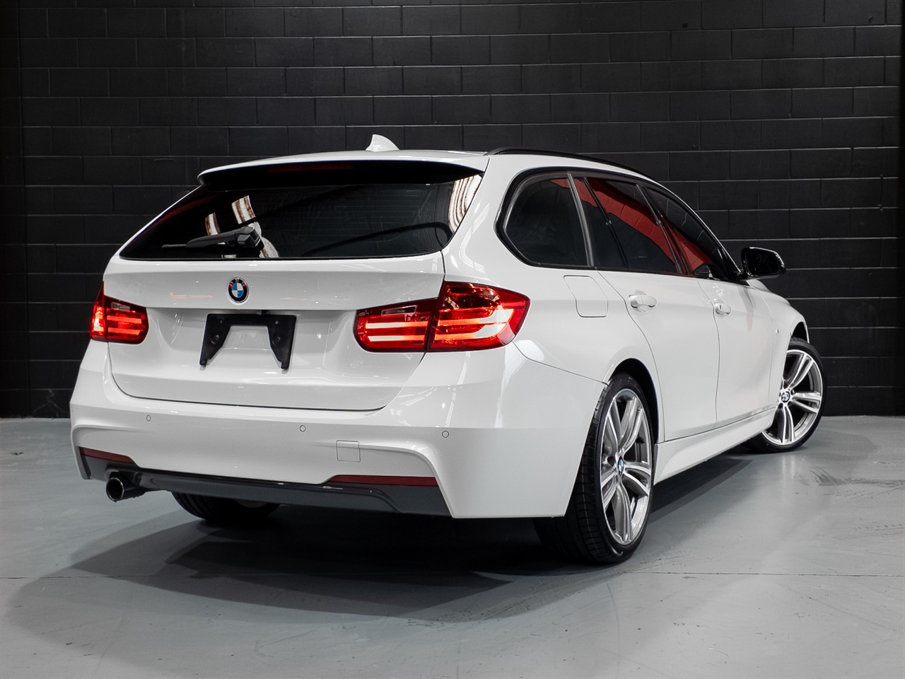 2015 BMW 320I