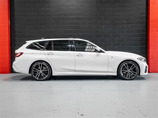 2021 BMW 320D - Thumbnail