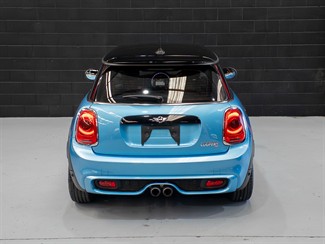 2016 Mini Cooper - Thumbnail