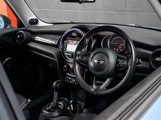 2016 Mini Cooper - Thumbnail