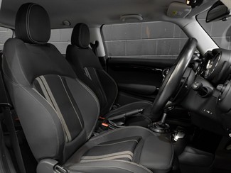 2016 Mini Cooper - Thumbnail