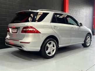 2012 Mercedes-Benz ML 350 - Thumbnail