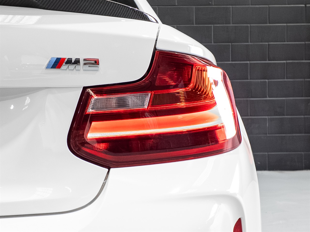 2017 BMW M2