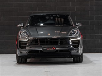 2017 Porsche Macan - Thumbnail