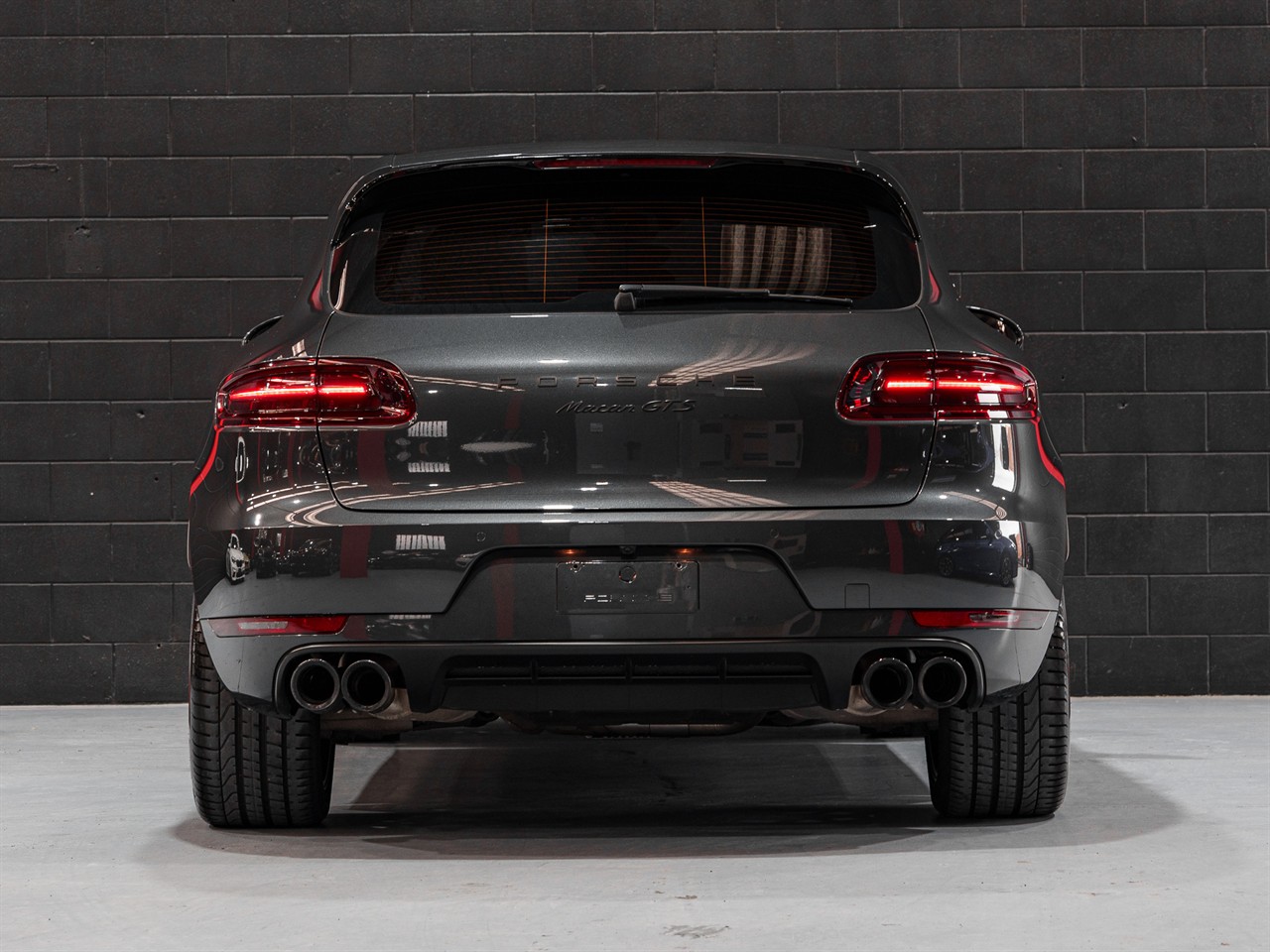 2017 Porsche Macan