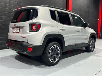 2018 Jeep Renegade - Thumbnail