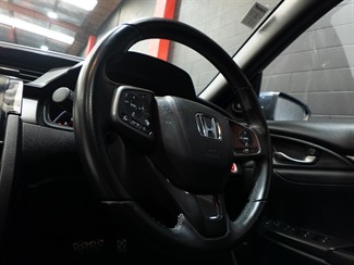 2017 Honda Civic - Thumbnail