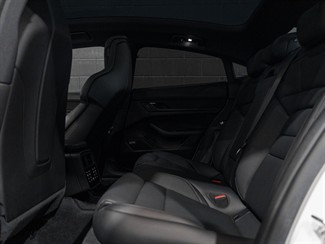 2021 Porsche Taycan - Thumbnail