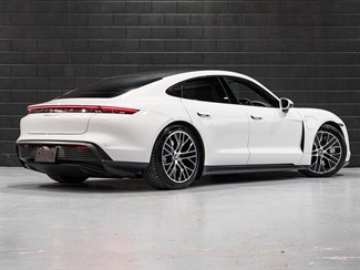 2021 Porsche Taycan - Thumbnail