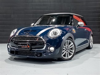 2018 Mini Cooper - Thumbnail