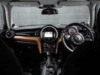 2018 Mini Cooper - Thumbnail