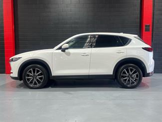 2017 Mazda CX-5 - Thumbnail
